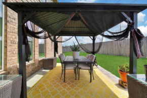 Stylish Escape Near lake Conroe The Woodlands